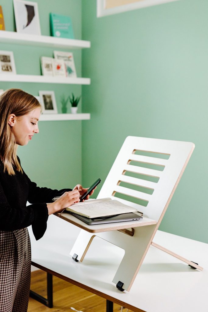 woman, phone, desk-5551221.jpg